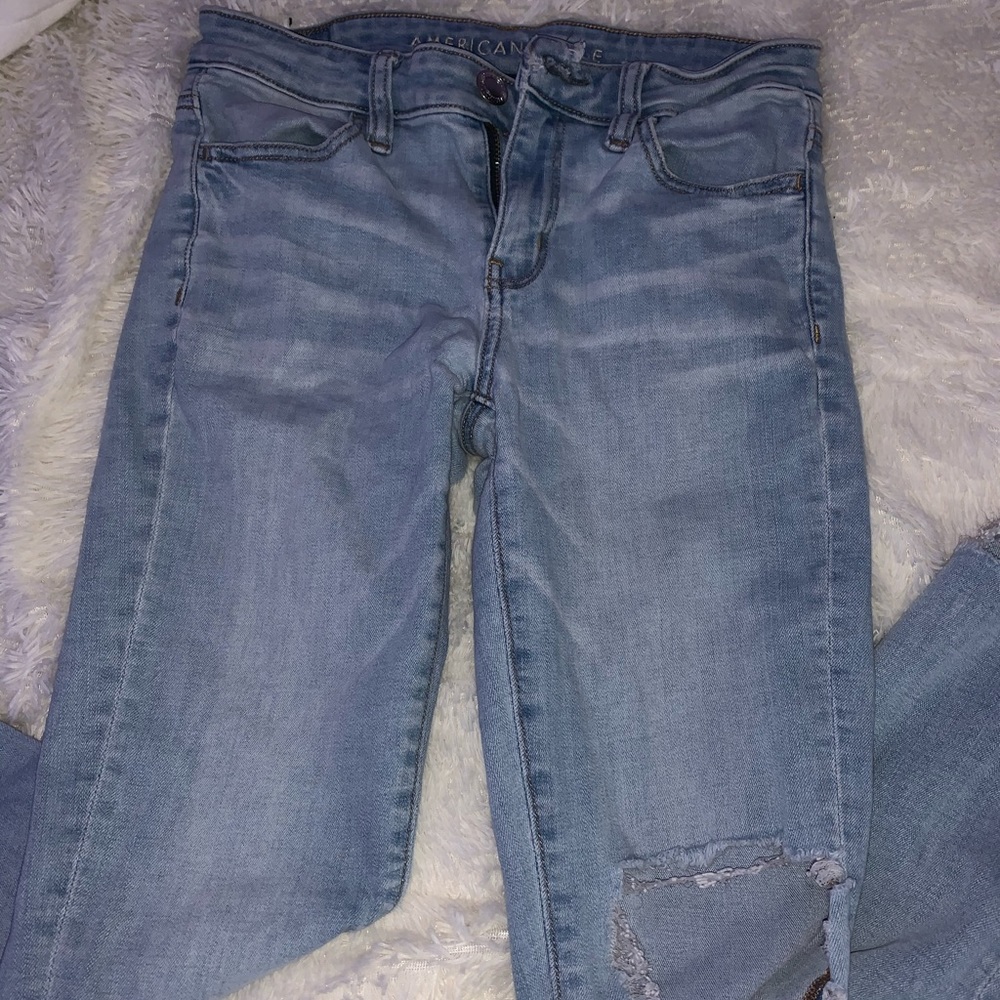 Ripped skinny jeans